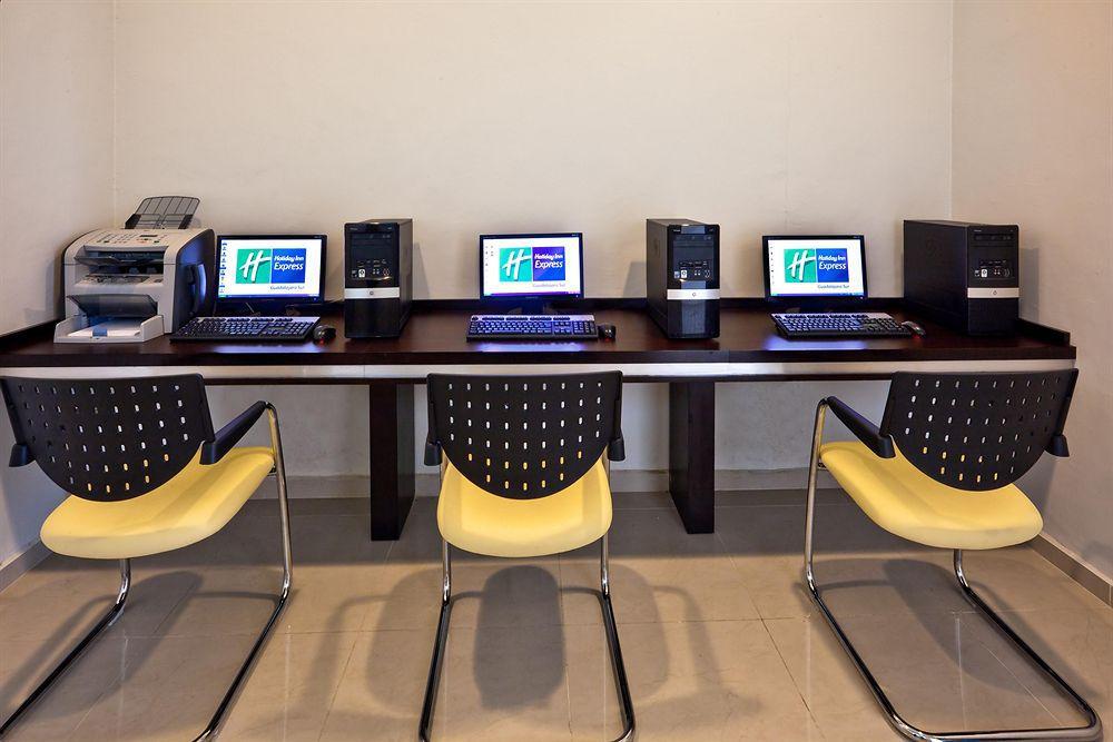 Holiday Inn Express Guadalajara Iteso By Ihg Zapopan İş olanakları fotoğraf