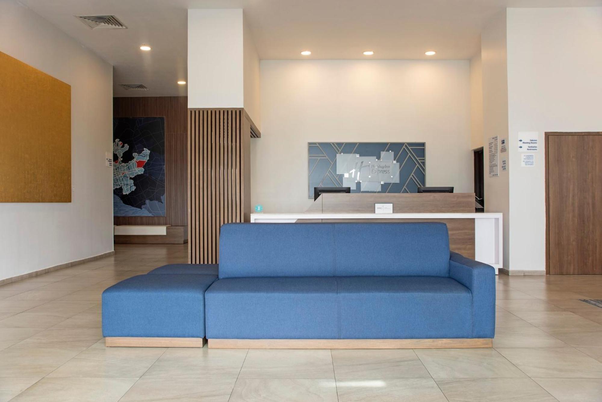 Holiday Inn Express Guadalajara Iteso By Ihg Zapopan Dış mekan fotoğraf