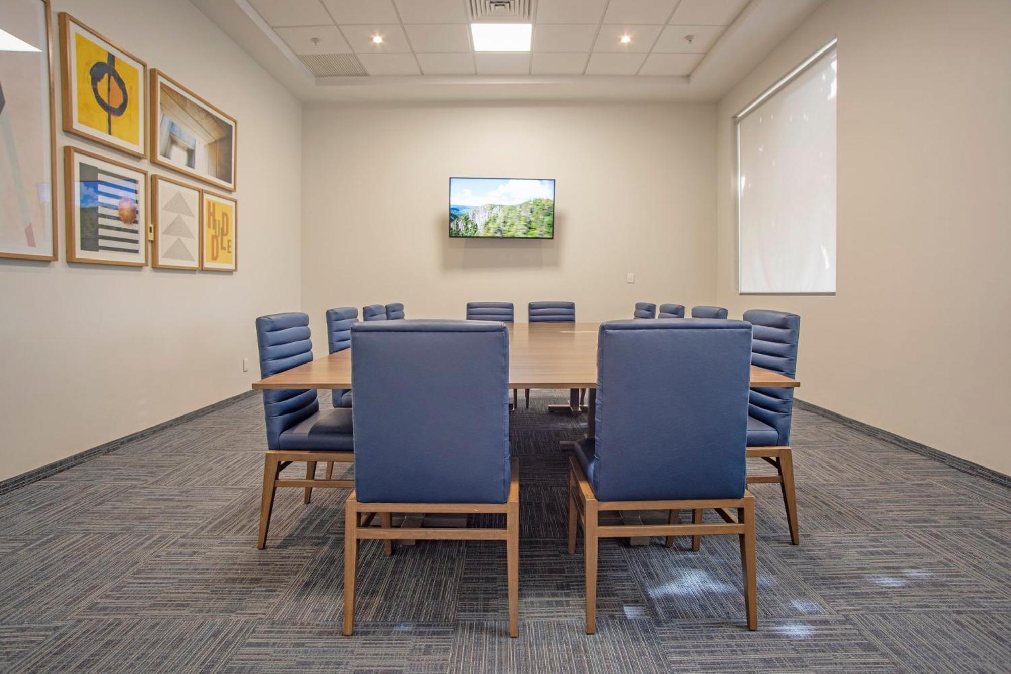 Holiday Inn Express Guadalajara Iteso By Ihg Zapopan Dış mekan fotoğraf